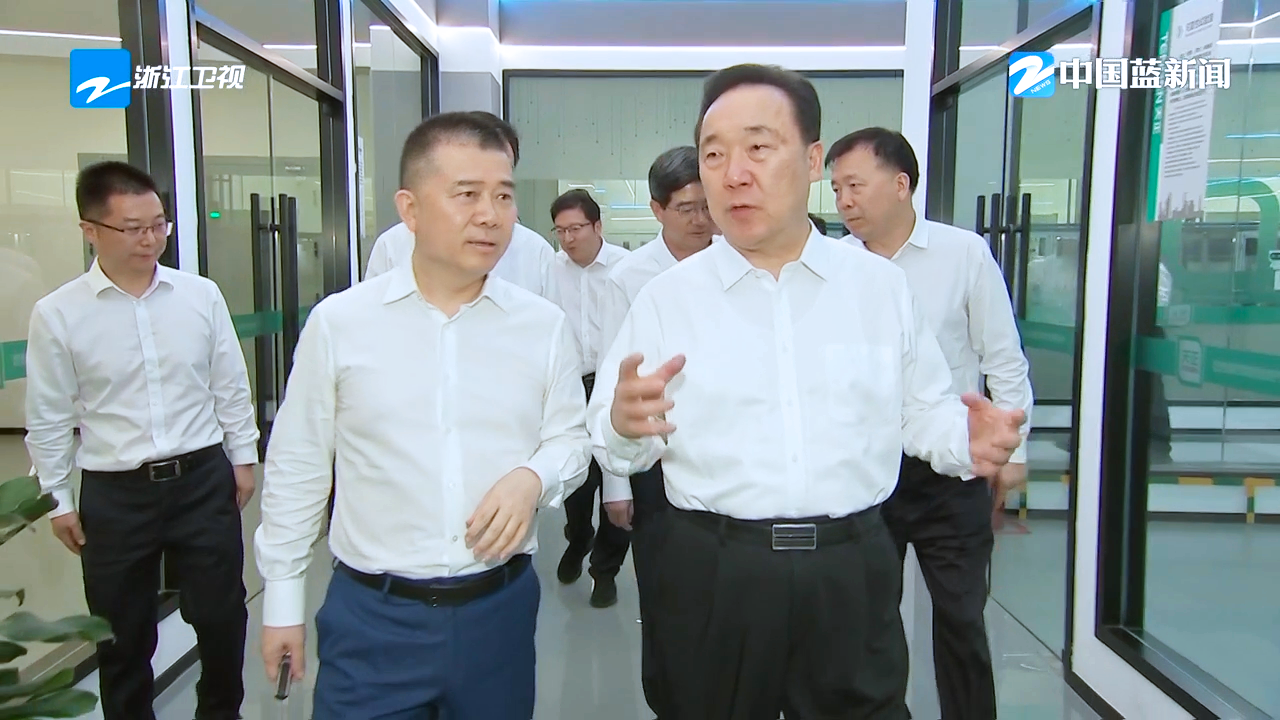 乐鱼体育-将童年融入外设 多啦A梦联合雷蛇推限定外设 349元起